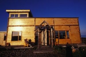 Seal River Lodge on Hudson Bay Coast Seal River Lodge on Hudson Bay Coast